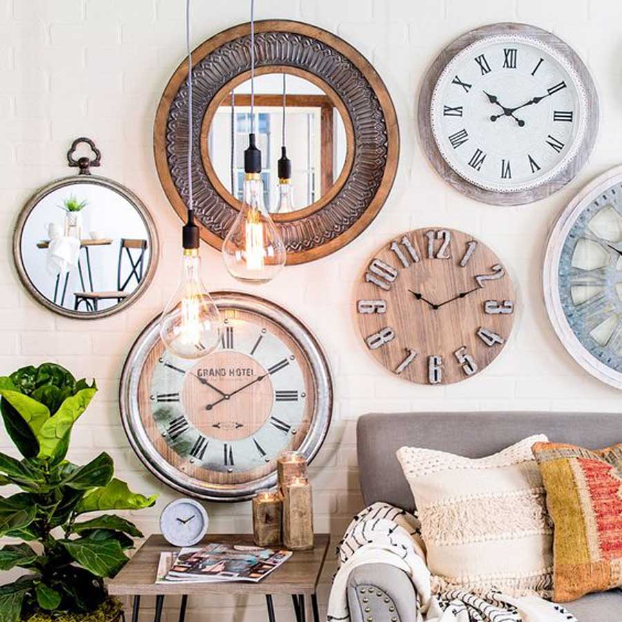10 Wall Clock Ideas for Living Room